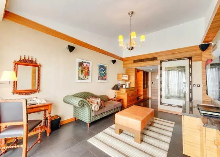 De Sao Tiago Hotel
